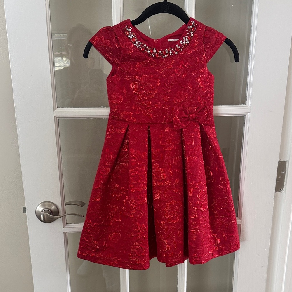 Elegant Red Formal Brocade Dress with Embellished Collar size 7/8